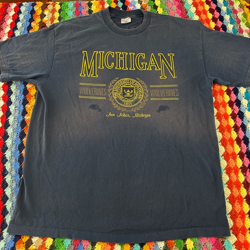 Vintage 90s 100% Cotton USA Made Single Stitch Michigan Wolverines Faded…